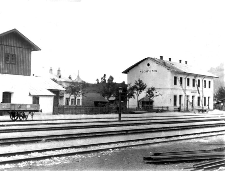 Hochfilzener Bahnhof um 1914